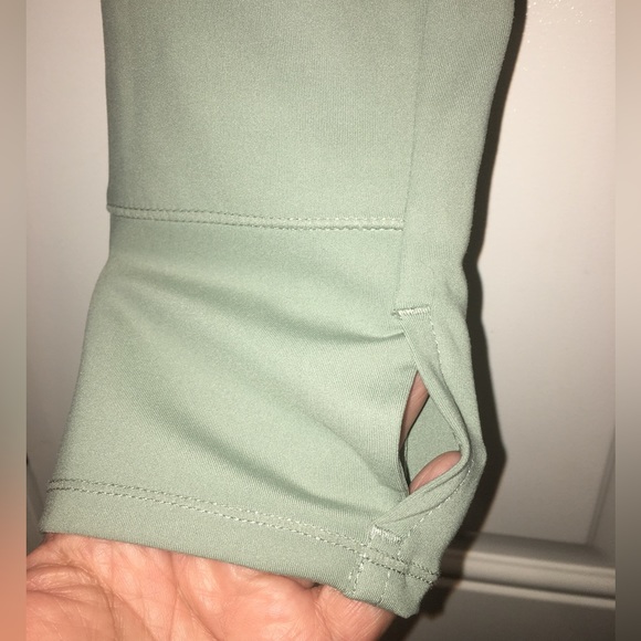 Yogalicious Lux Green Hooded Jacket - Size XL - Picture 3 of 7